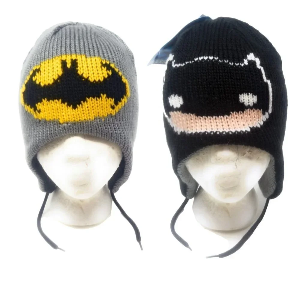 DC Comics Batman Kids Hat Reversible Lined Winter Beanie Hat for Boys
